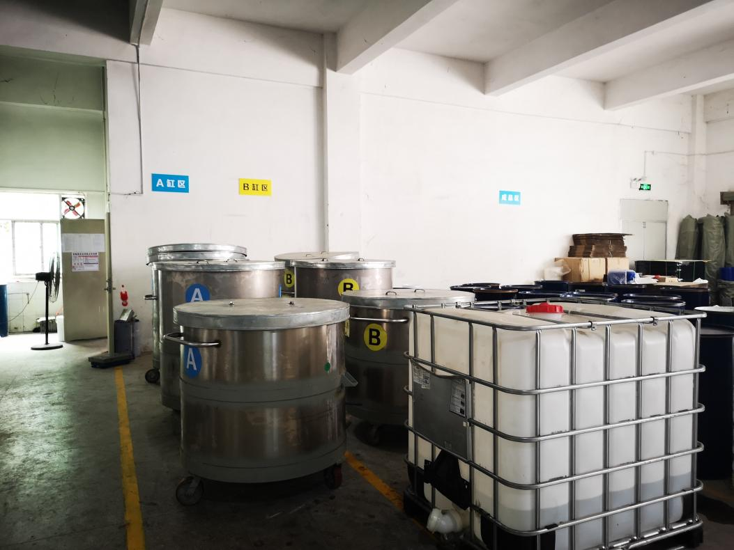 模具硅膠原料和制品儲存需留意的事項有哪些 ？